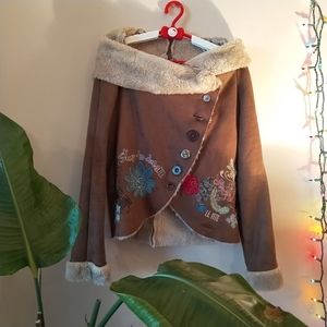 🔥❤️‍🔥FINAL PRICE!! HURRY !!! STORE CLOSE !! Desigual Embroiled Fur Jacket 42